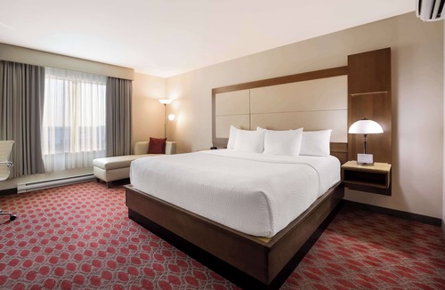 Calgary Hotel | Hotel 11, MOD A Sonesta Collection