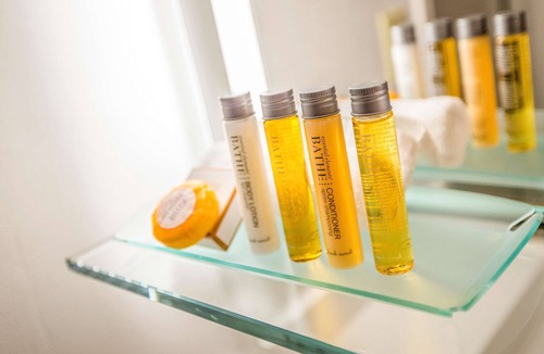 Wilburton Hotel | Hotel 116, A Coast Hotel Bellevue