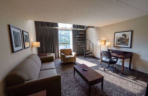 Wilburton Hotel | Hotel 116, A Coast Hotel Bellevue