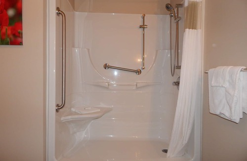 Degelis Hotel | Hotel 1212