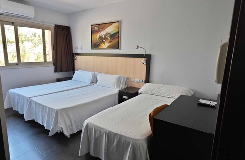 Castelldefels Hotel | Hotel 170