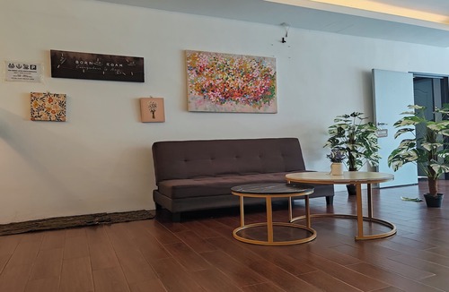 Kampung Kuala Pari Hotel | Hotel 18, Ipoh Aeon Mall