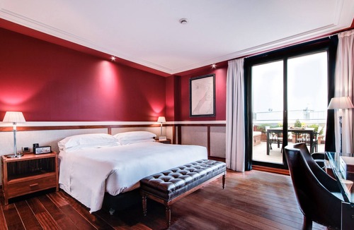 El Raval Hotel | Hotel 1898