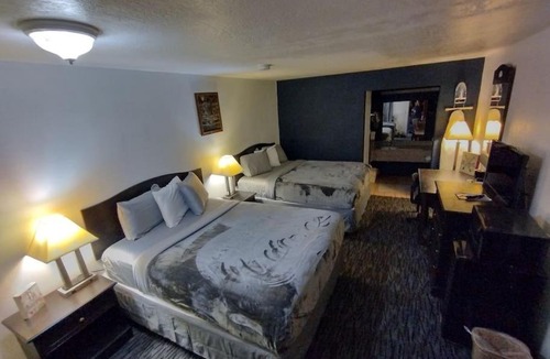 Stillwater Apartment | Hotel 2 Queen Beds Hotel Room 126 Wi-Fi Booking