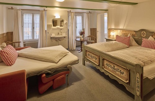 Wilderswil Hotel | Hotel ∙ 3 guests