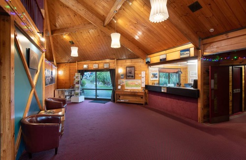 Whakapapa Hotel | Hotel ∙ 8 guests