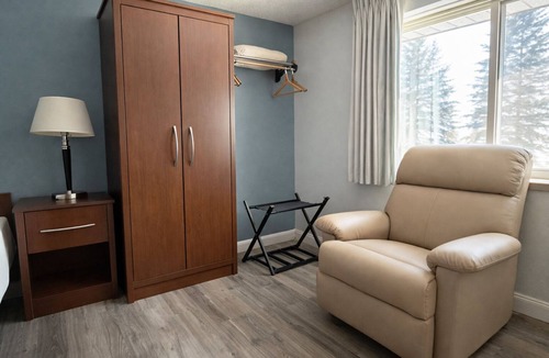 Fergus Falls Hotel | Hotel 8