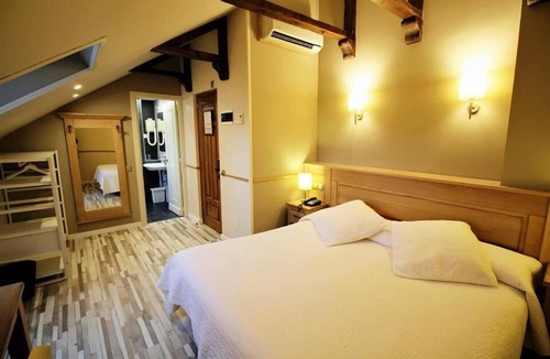 Jaca Hotel | Hotel A Boira