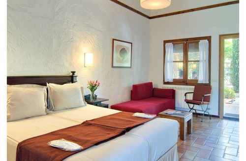 Peratallada Hotel | Hotel Aatu - Adults Only