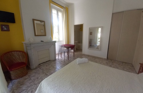 Boutonnet Hotel | Hotel Acapulco