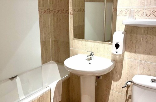 Jaca Hotel | Hotel Acebo Plaza Mayor