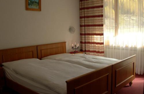 Saas Grund Hotel | Hotel Adler