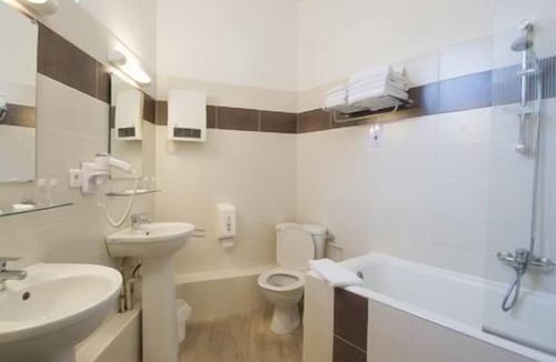 Centre Ville Hotel | Hotel Adour