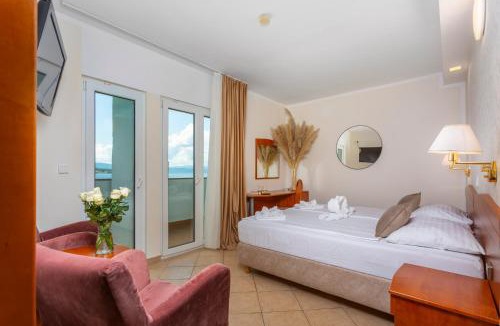 Malinska Hotel | Hotel Adria