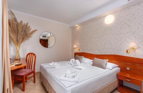 Malinska Hotel | Hotel Adria