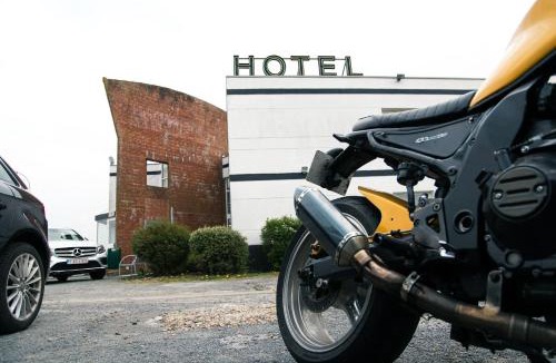 Merville Hotel | Hotel airport