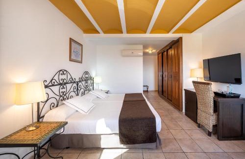 Benimaurell Hotel | Hotel Alahuar
