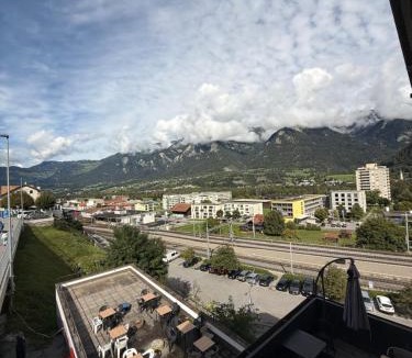 Thusis Hostel | Hotel Albula