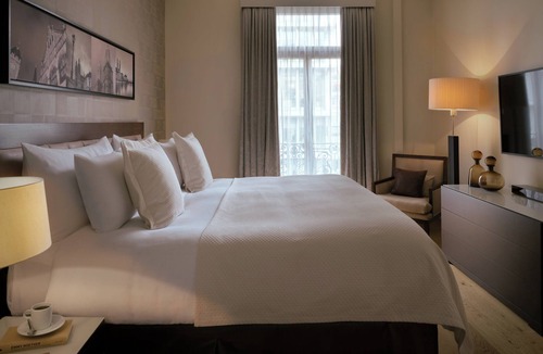 Enge Hotel | Hotel Alden Splügenschloss Zürich - Leonardo Limited Edition