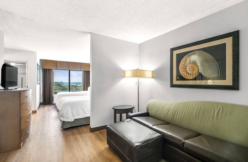 Pine Knoll Shores Hotel | Hotel Alice At Atlantic Beach