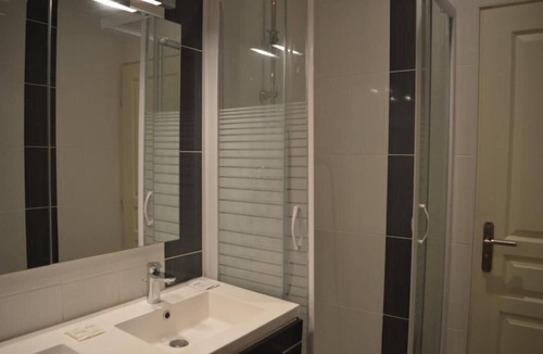 Strasbourg -Saint-Denis Hotel | Hotel Allety