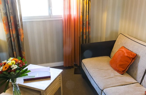 Deauville City Centre Hotel | Hotel Almoria