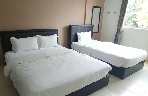 Kampung Jelatang Hotel | Hotel Alor Villa