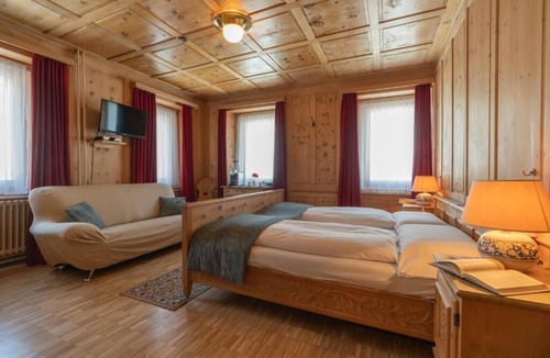 Zernez Hotel | Hotel Alpina