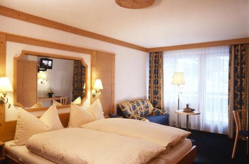 Saas-Fee Hotel | Hotel Ambiente