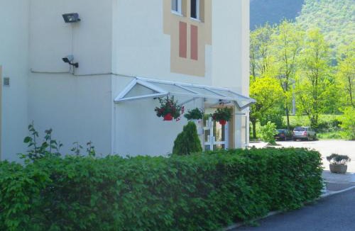 Voreppe Hotel | Hotel Amys Voreppe