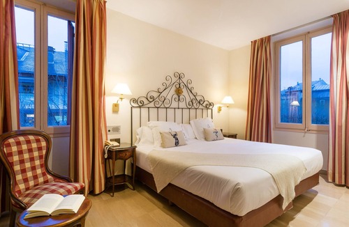 Seu de Urgell Hotel | Hotel Andria
