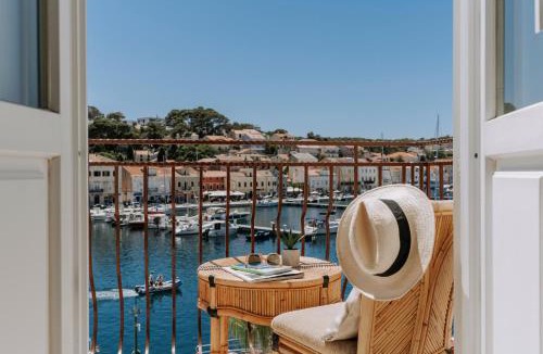 Cove Murtar Hotel | Hotel Apoksiomen