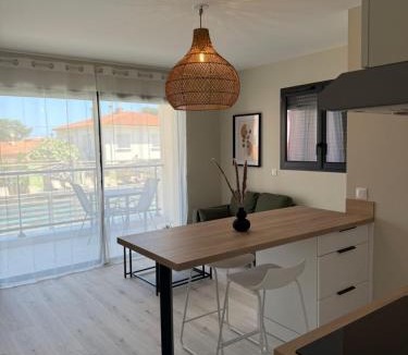 Canet-Plage Apartment | Hotel Aquarius