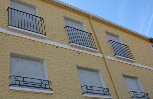 Cerbere Hotel | Hotel Arago