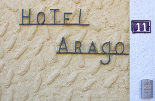 Cerbere Hotel | Hotel Arago