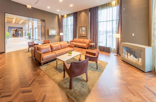 Naperville Hotel | Hotel Arista