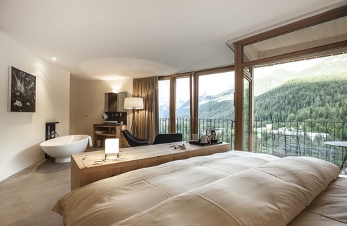 Engadin Scoul Hotel | Hotel Arnica Scuol - Adults only
