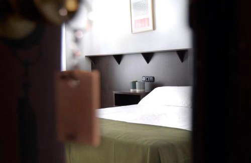 Mondragon Hotel | Hotel Arrasate by gaiarooms