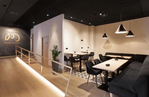 Milagrosa Hotel | Hotel Arrosadía Iriguibel