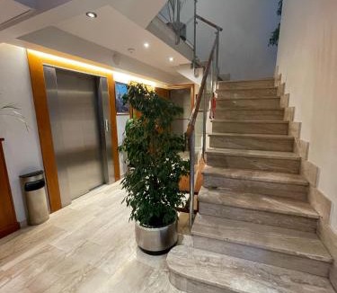 Pobleta de Bellvehi Hotel | Hotel Arturo