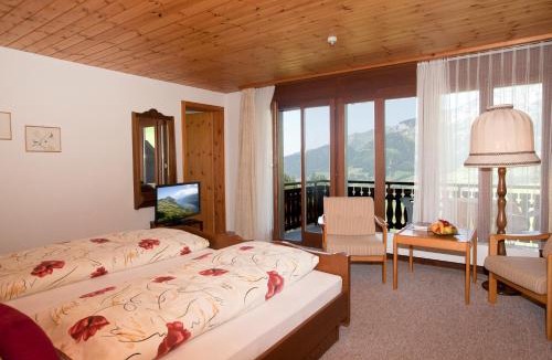 Mitloedi Hotel | Hotel Arvenbüel