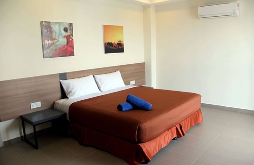 Kampung Lubok Peringgi Hotel | Hotel ASRC