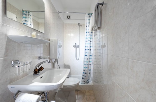 Lugano Hotel | HOTEL ATLANTICO self check-in