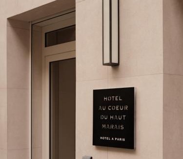 Quartier de la Folie-Mericourt Hotel | Hotel Au Coeur du Haut Marais