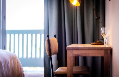 Cully Hotel | Hotel Au Major Davel