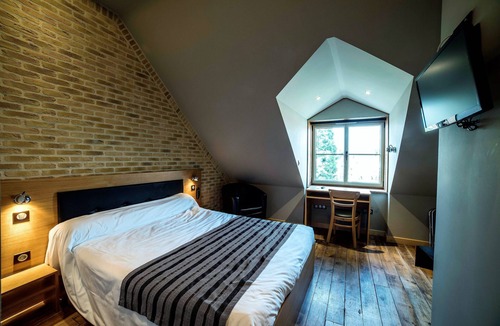 Bergues Hotel | Hotel Au Tonnelier