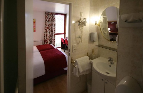 Capdenac-Gare Hotel | Hotel Auberge de la Diège