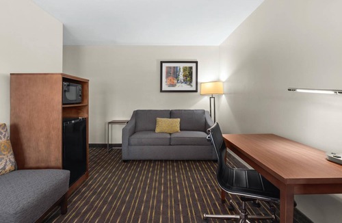 San Bruno Hotel | Hotel Aura SFO