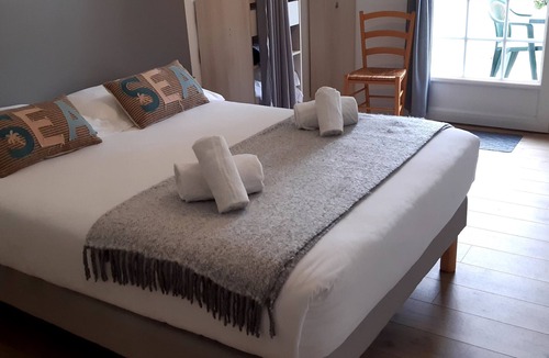 Givrand Hotel | Hotel Aux Rochers de l'Ocean