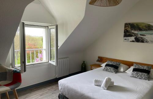 Sauzon Hotel | Hotel Aux Tamaris